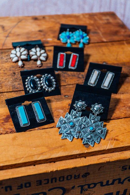 Mystery Earring